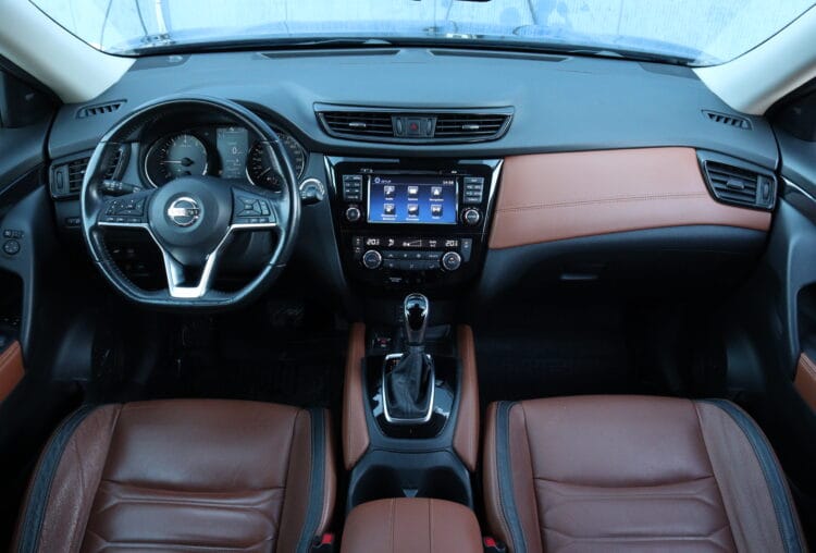 Nissan X-Trail Tekna AT