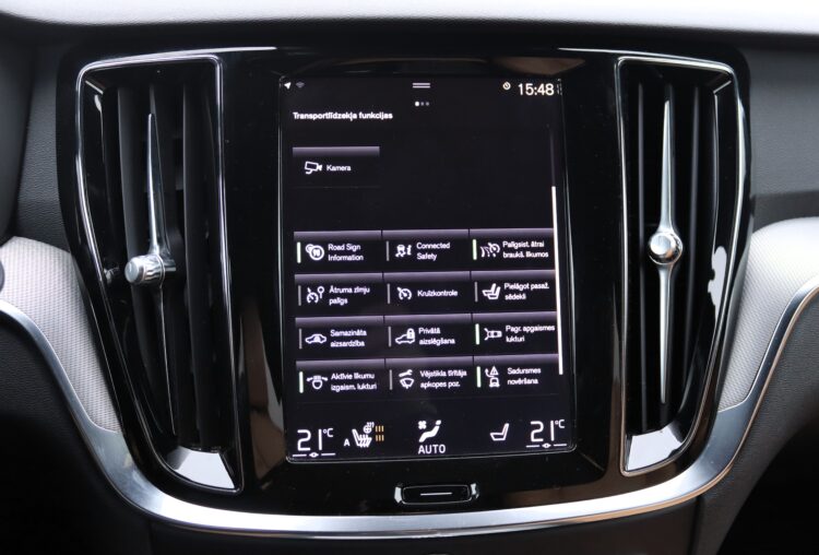 VOLVO V60 Cross Country AWD