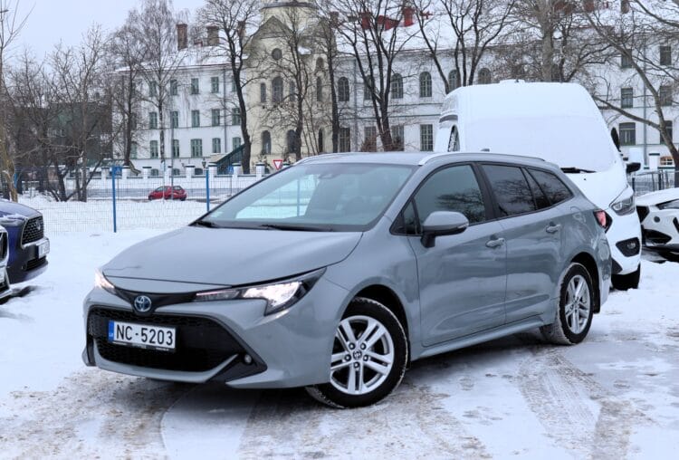 Toyota Corolla Hybrid Touring Sport