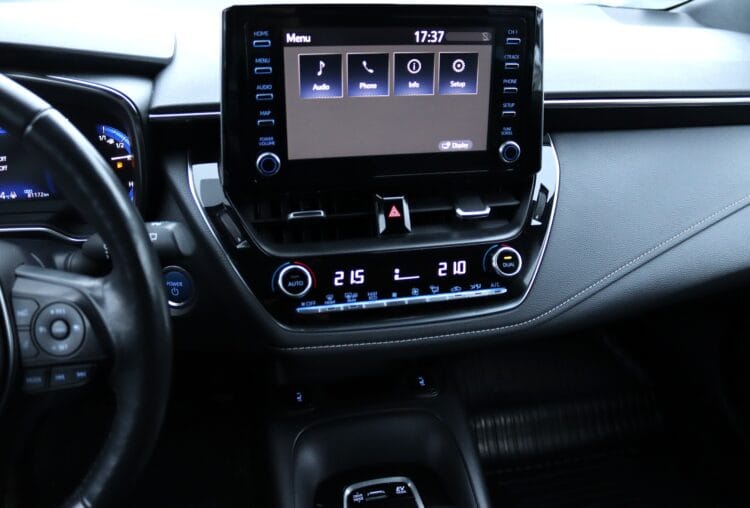 Toyota Corolla Hybrid Touring Sport