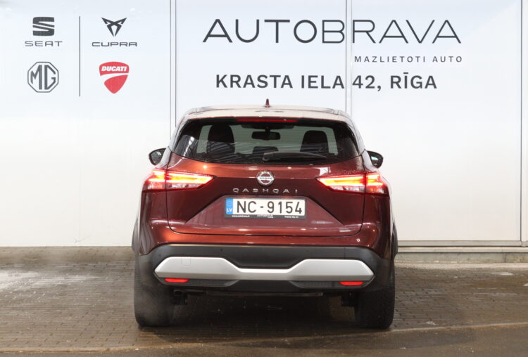 Nissan Qashqai N-Connecta AT