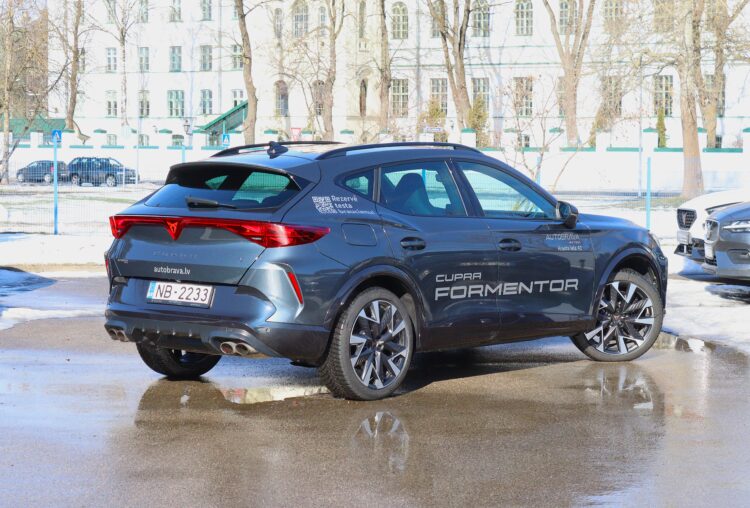 CUPRA New Formentor VZ