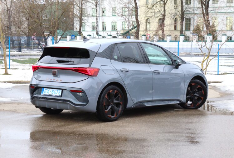 CUPRA Born 150 kW 58 kWh