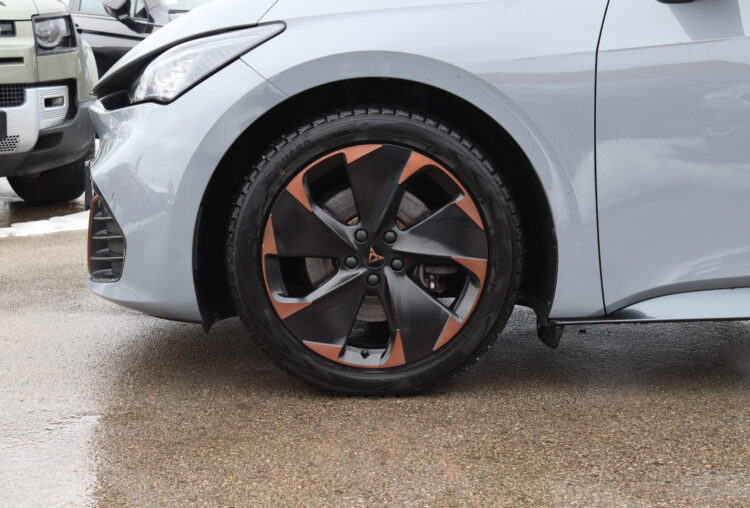 CUPRA Born 150 kW 58 kWh