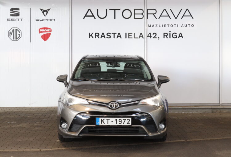 Toyota Avensis Touring Sports