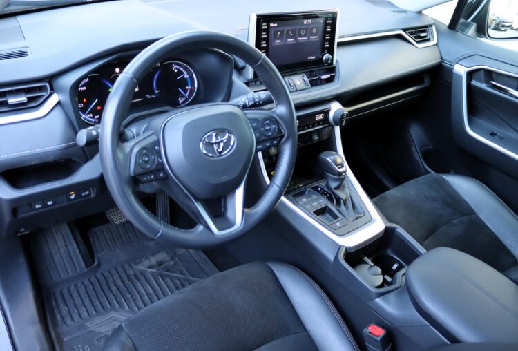 Toyota Rav4 Hybrid Luxury Plus