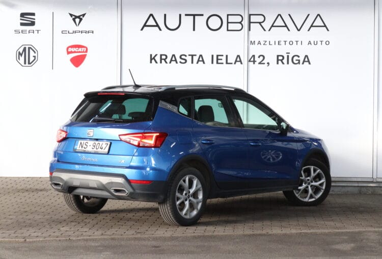 SEAT Arona FR