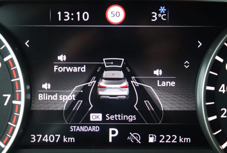 Nissan Qashqai N-Connecta AT