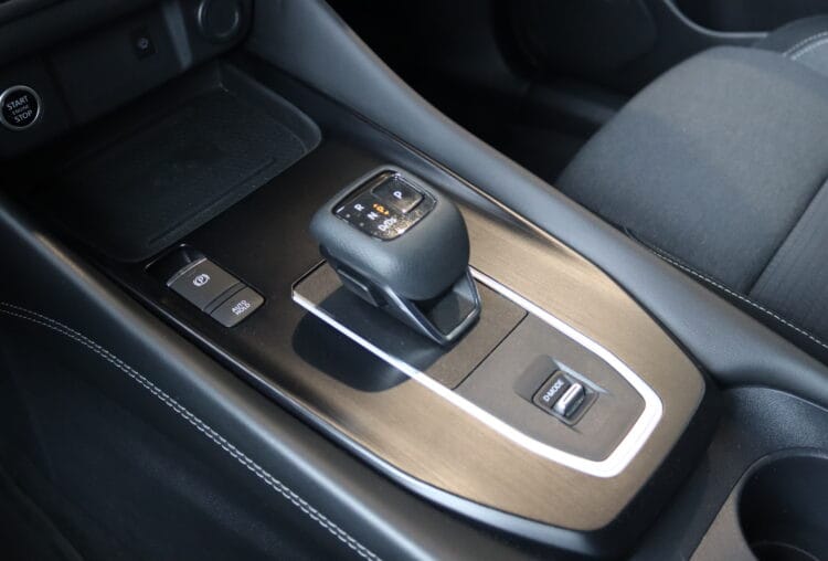 Nissan Qashqai N-Connecta AT