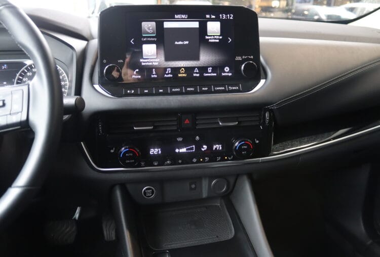 Nissan Qashqai N-Connecta AT