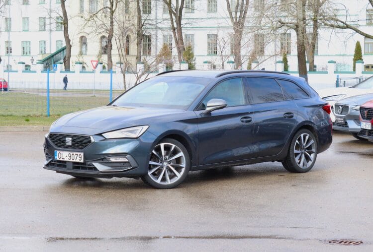 SEAT Leon FR SportsTourer