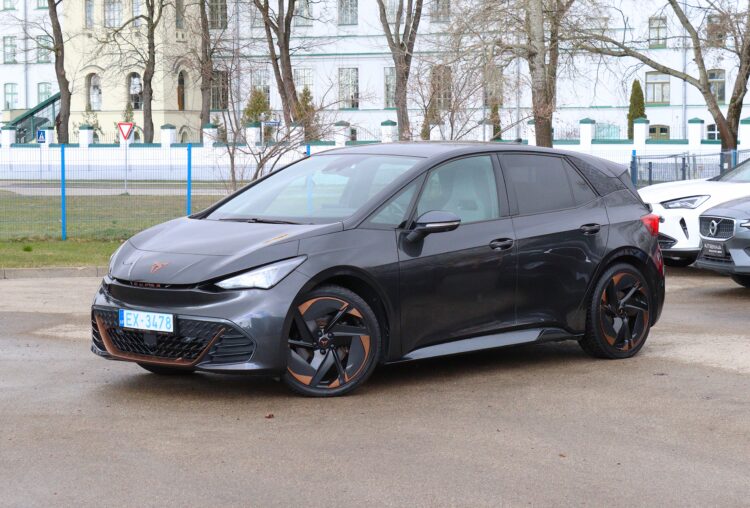 CUPRA Born 150 kW 58 kWh