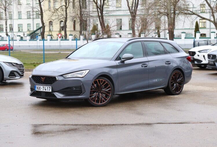 CUPRA Leon ST VZ310