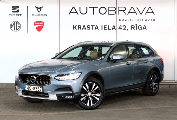 VOLVO V90 Cross Country