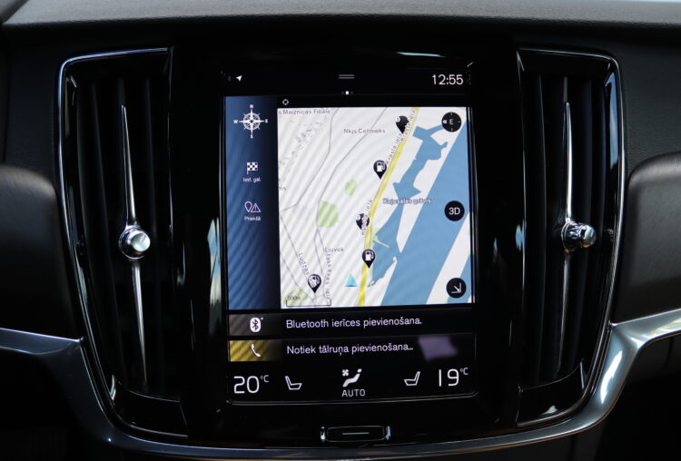 VOLVO V90 Cross Country