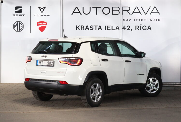 Jeep Compass Sport