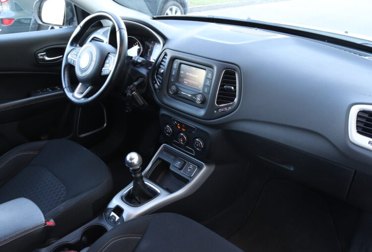Jeep Compass Sport