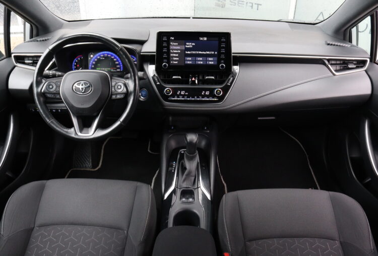 Toyota Corolla Hybrid Touring Sport