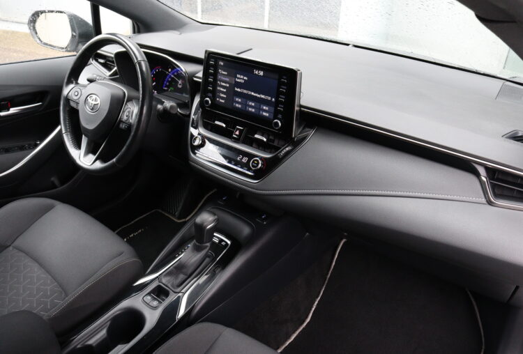 Toyota Corolla Hybrid Touring Sport