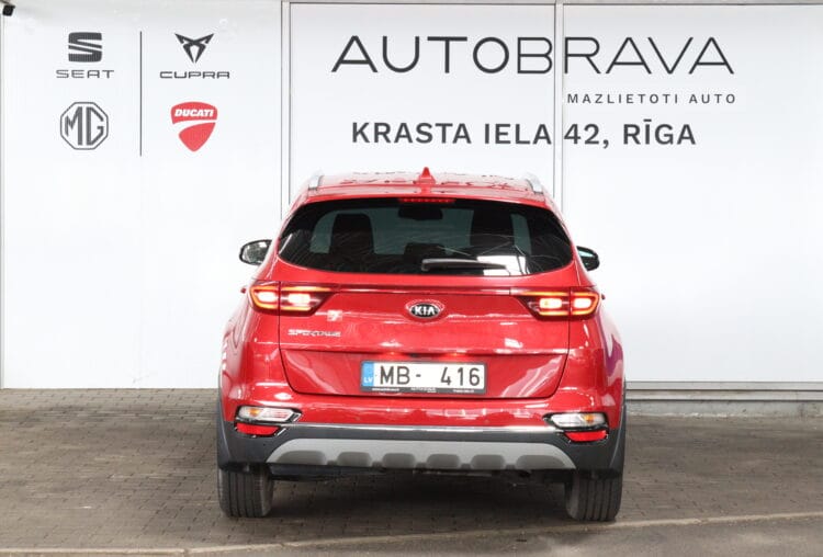 Kia Sportage EX