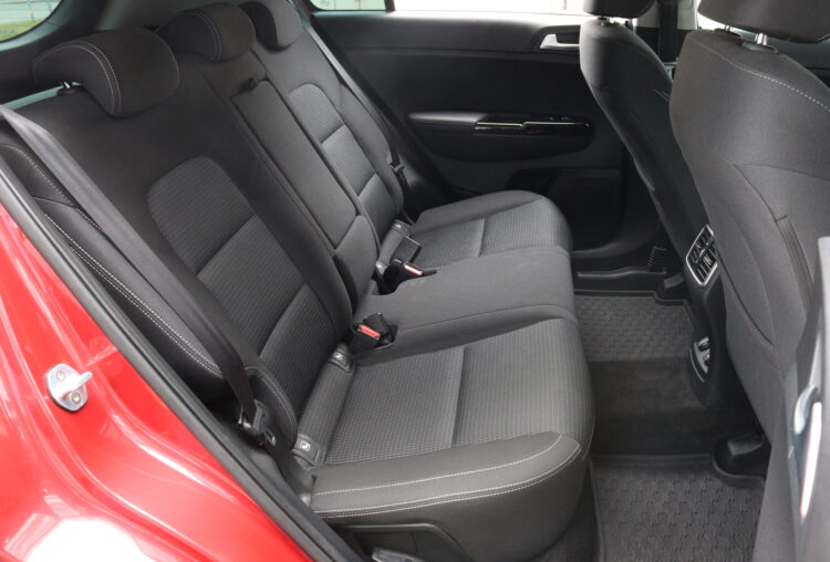 Kia Sportage EX