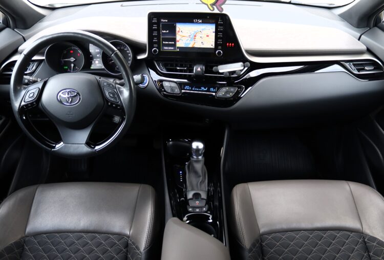 Toyota C-HR Hybrid Luxury