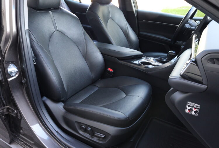 Toyota Camry Hybrid Executive
