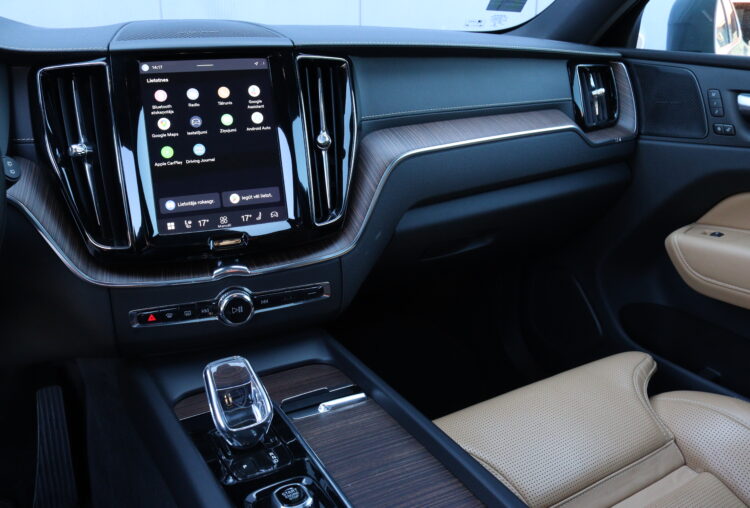 VOLVO XC60 T8 Plug-in AWD Inscription
