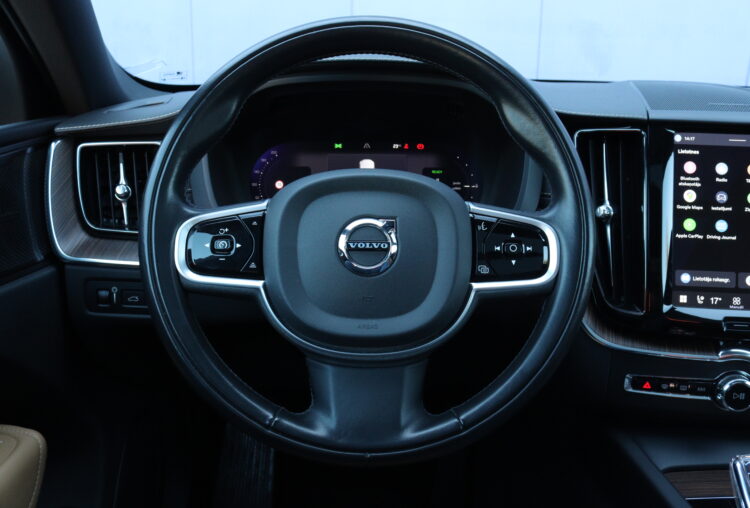 VOLVO XC60 T8 Plug-in AWD Inscription