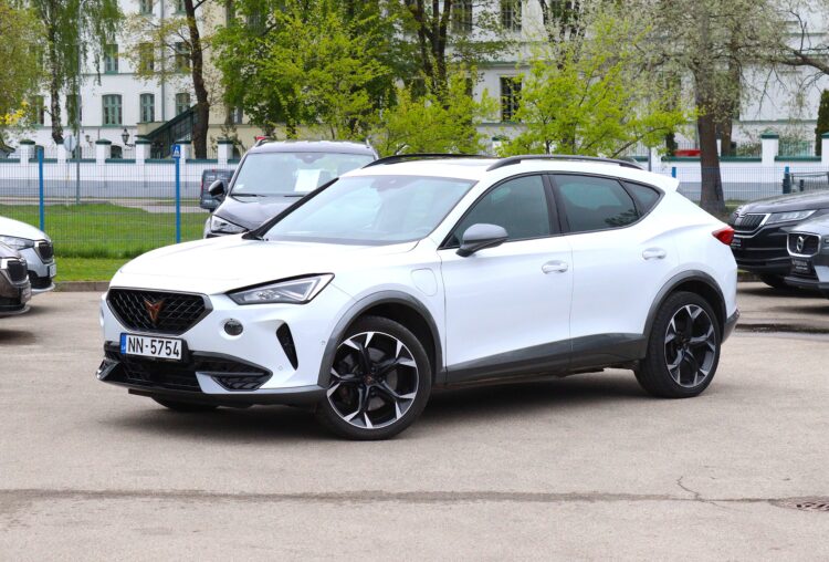 CUPRA Formentor VZ Plug-In Hybrid