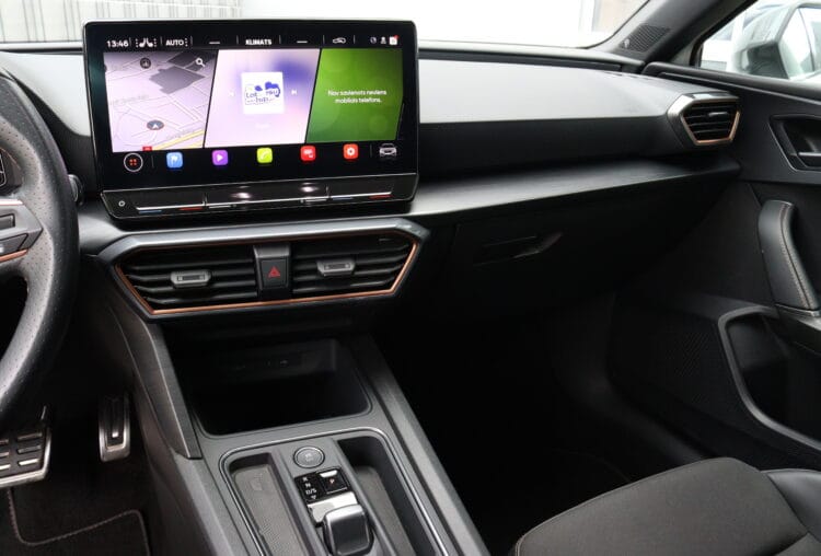 CUPRA Leon ST VZ310