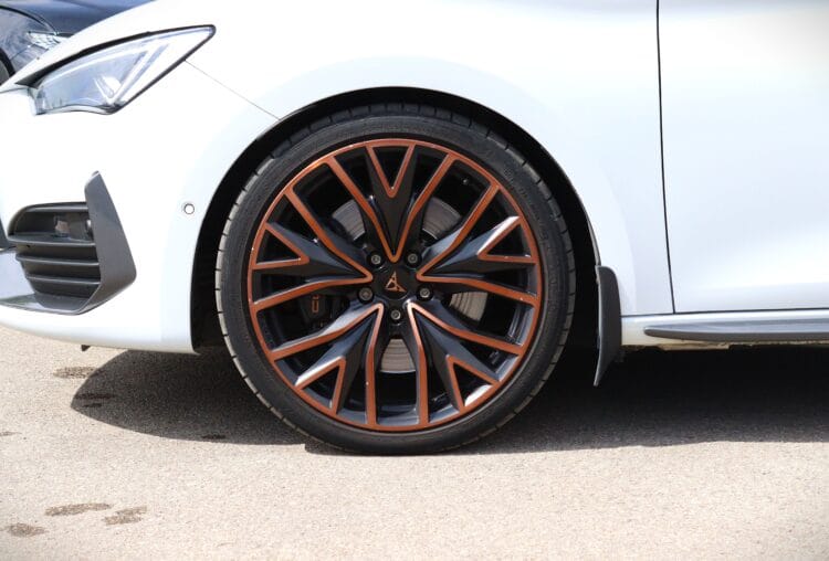 CUPRA Leon ST VZ310