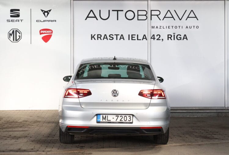 VW Passat B8 Business