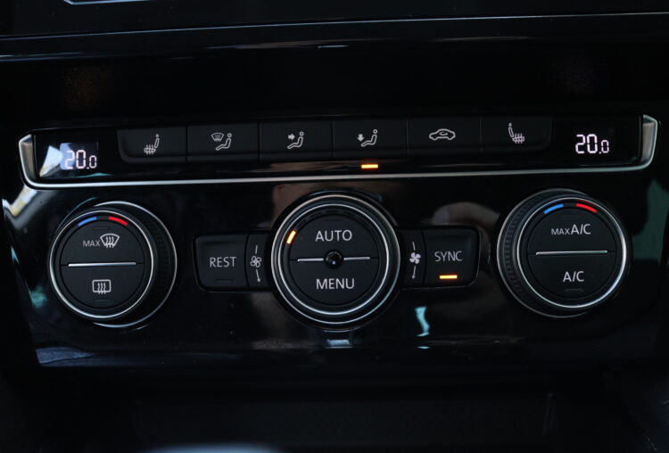 VW Passat B8 Business