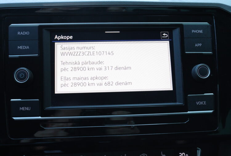 VW Passat B8 Business
