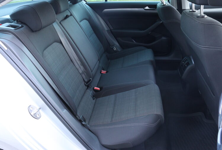 VW Passat B8 Business