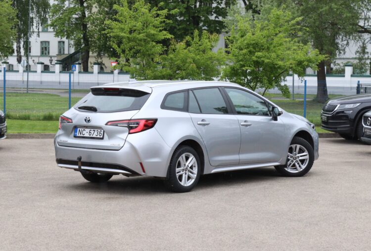 Toyota Corolla Hybrid Touring Sport