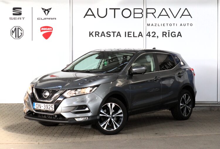 Nissan Qashqai N-Connecta AT