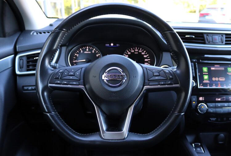 Nissan Qashqai N-Connecta AT