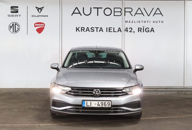 VW Passat B8 Business