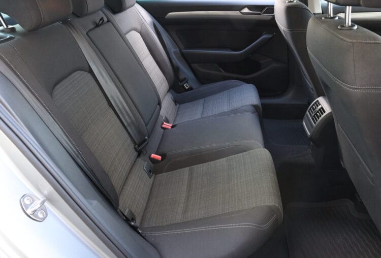 VW Passat B8 Business