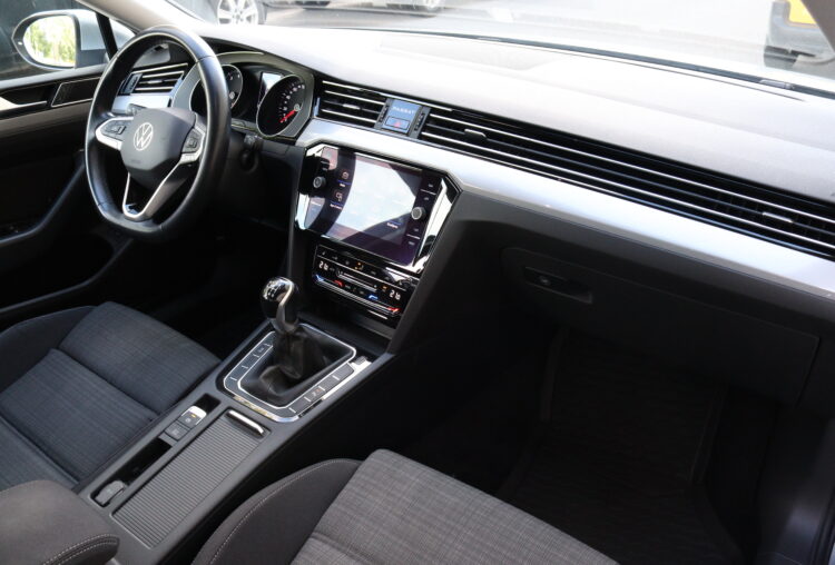 VW Passat B8 Business