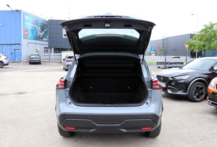 Nissan Qashqai Acenta