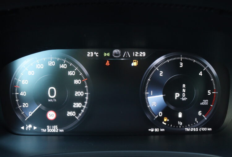 VOLVO V90 Cross Country AWD