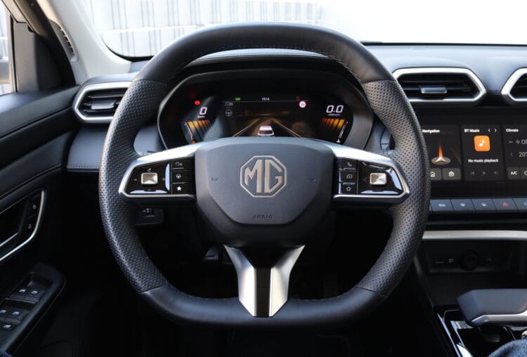 MG ZS Hybrid+