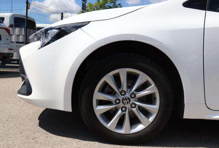 Toyota Corolla Hybrid Touring Sport
