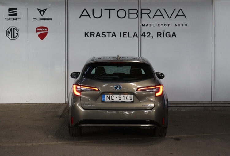 Toyota Corolla Hybrid Touring Sport