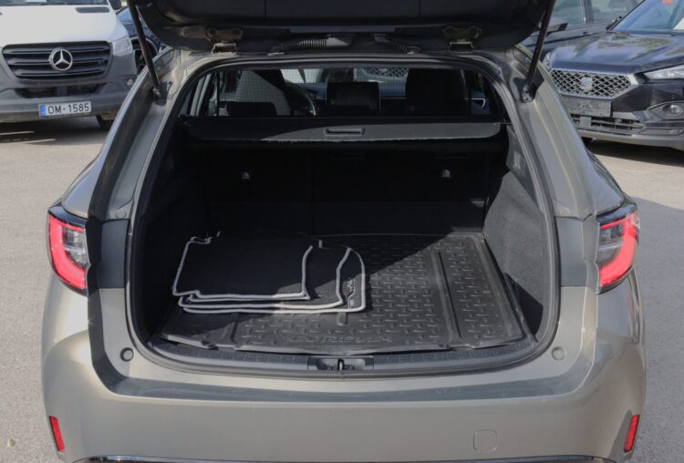 Toyota Corolla Hybrid Touring Sport