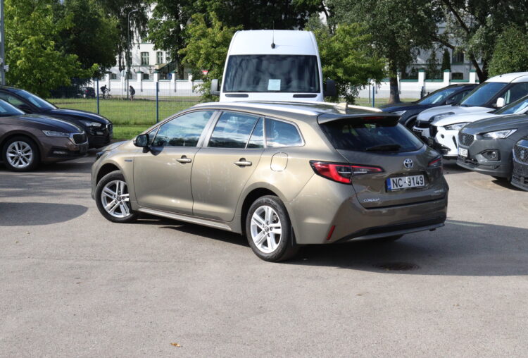 Toyota Corolla Hybrid Touring Sport