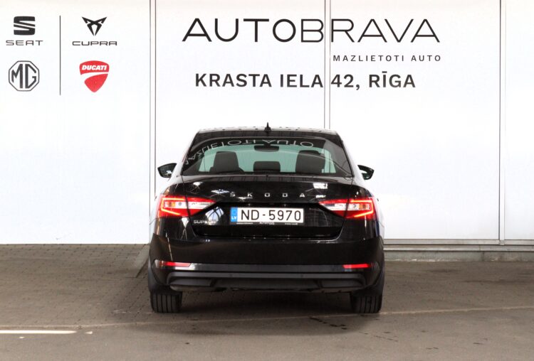 Skoda Superb Ambition
